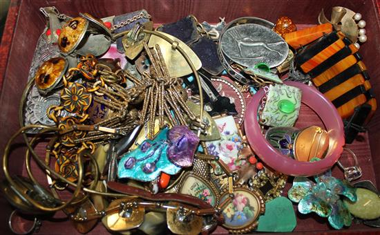 Enamelled jewellery & other